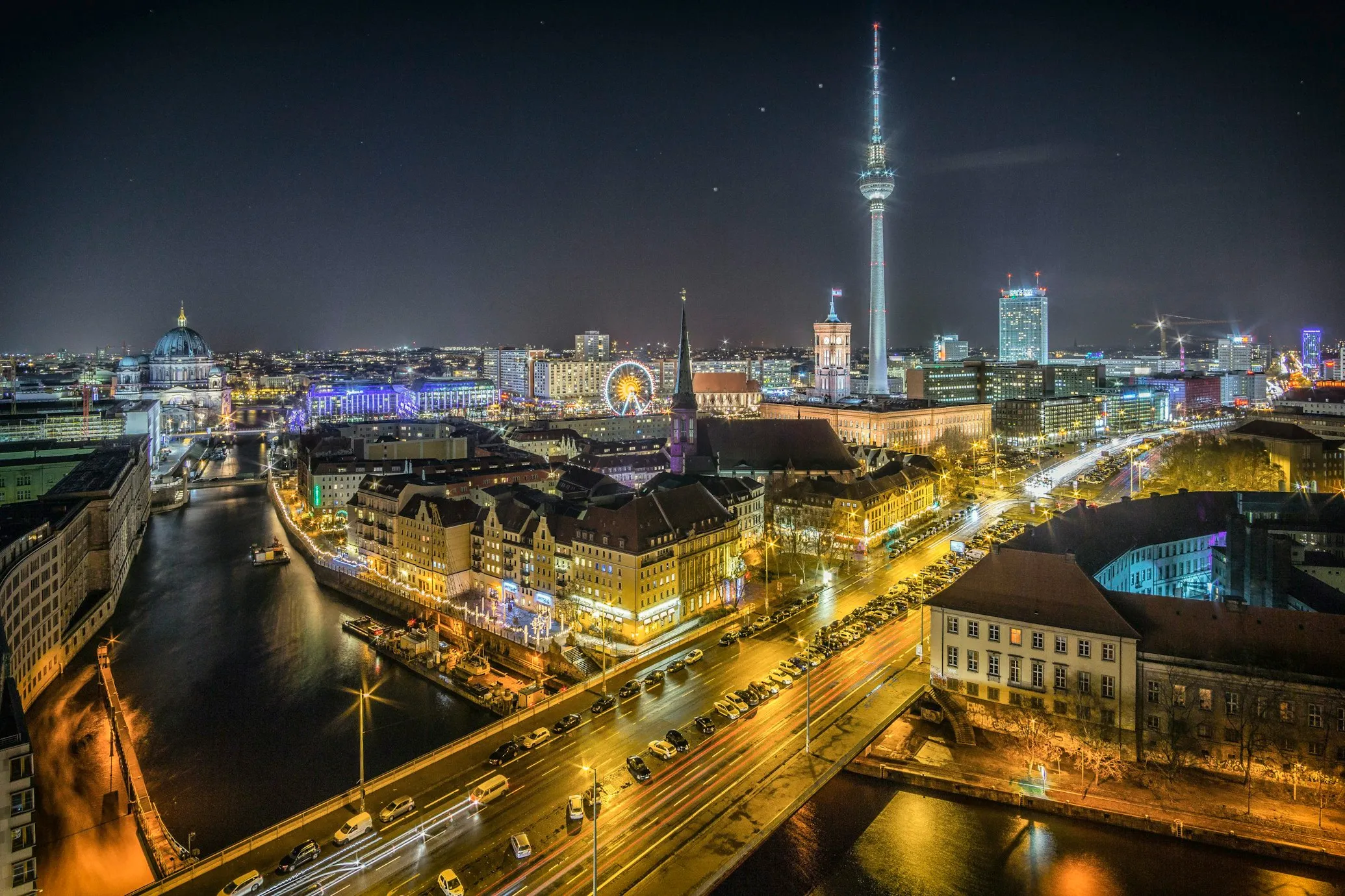 ul. Prosta 22, 00-850 Warszawa, Poland